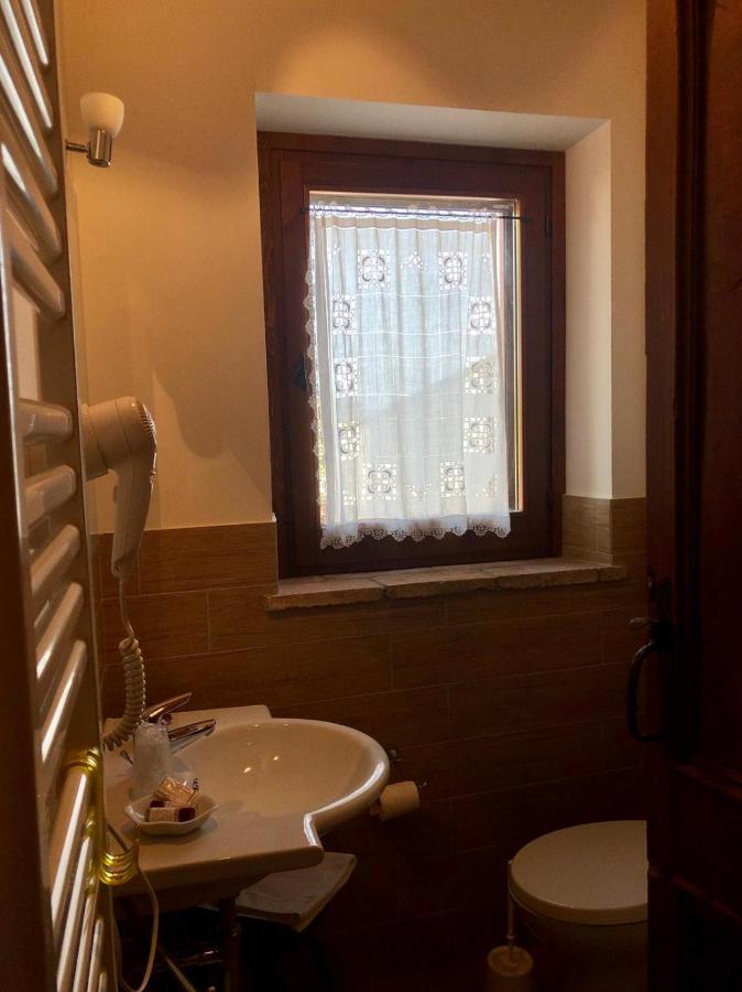 Fontebella Bed & Breakfast Montemarciano Dış mekan fotoğraf
